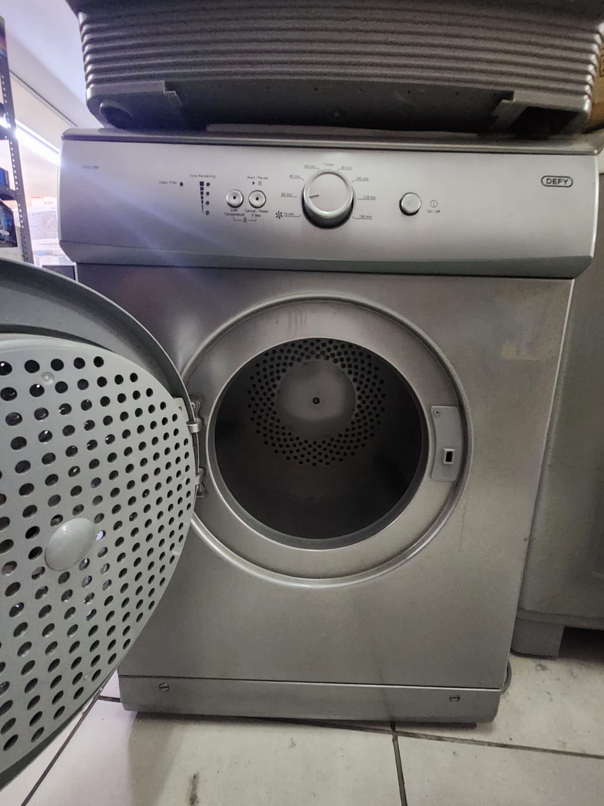 DEFY Tumbel Dryer - Image 4