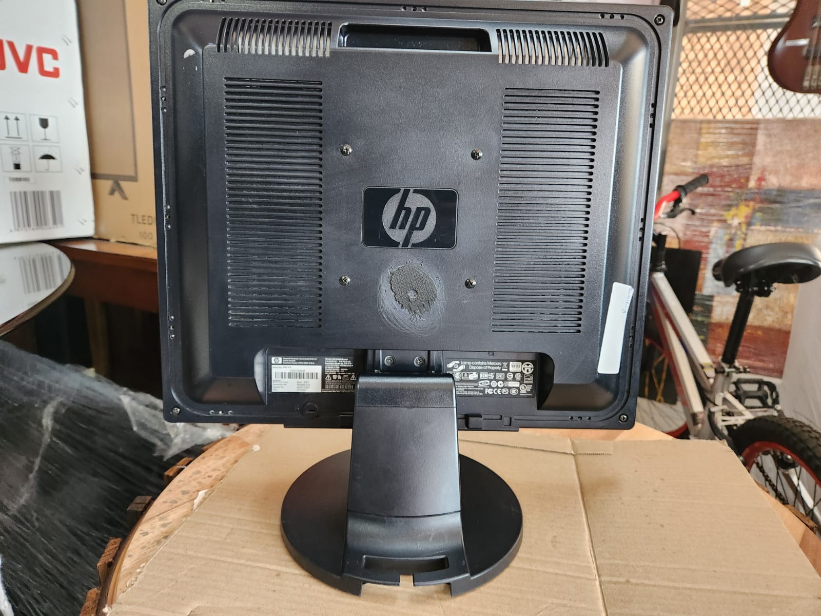 HP Monitor - Image 2